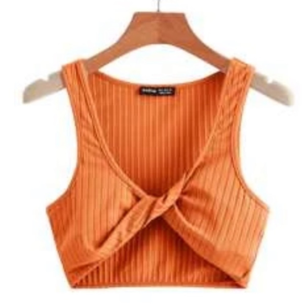 Cropped top